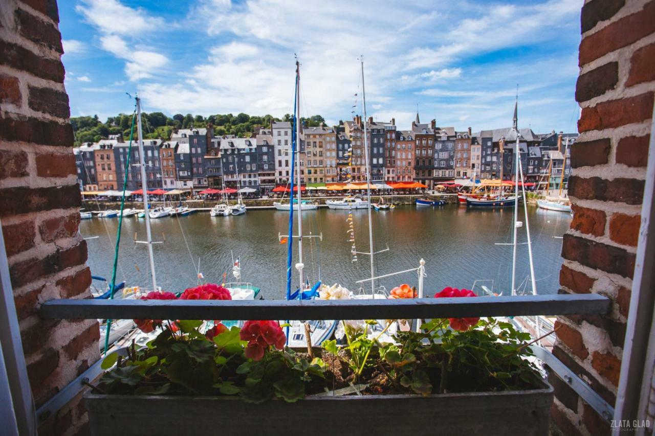 Appartement Vieux Bassin Honfleur Exterior foto